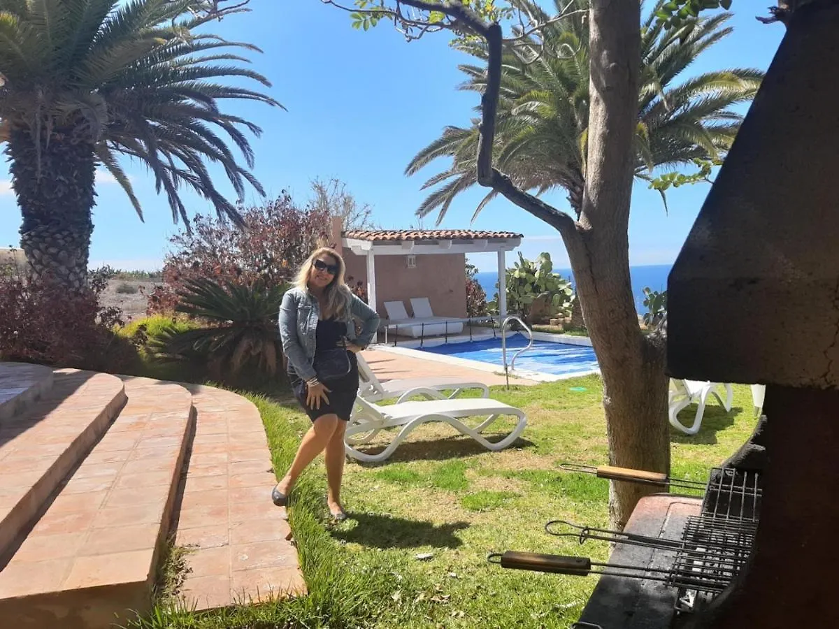 Villa Ste Maxima,Wifi, Heated Pool, Garden, Sea Views カジャオ・サルバヘ 0*,